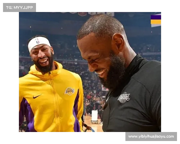 NBA最新积分榜:东部和西部激战正酣 季后赛席位争夺愈加激烈 NBA最新积分榜:东部和西部激战正酣 季后赛席位争夺愈加激烈